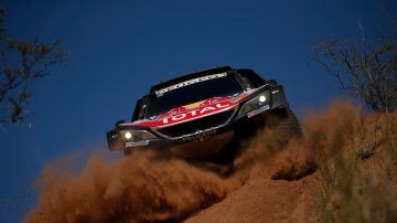 Carlos Sainz, durante la 13ª etapa del Dakar