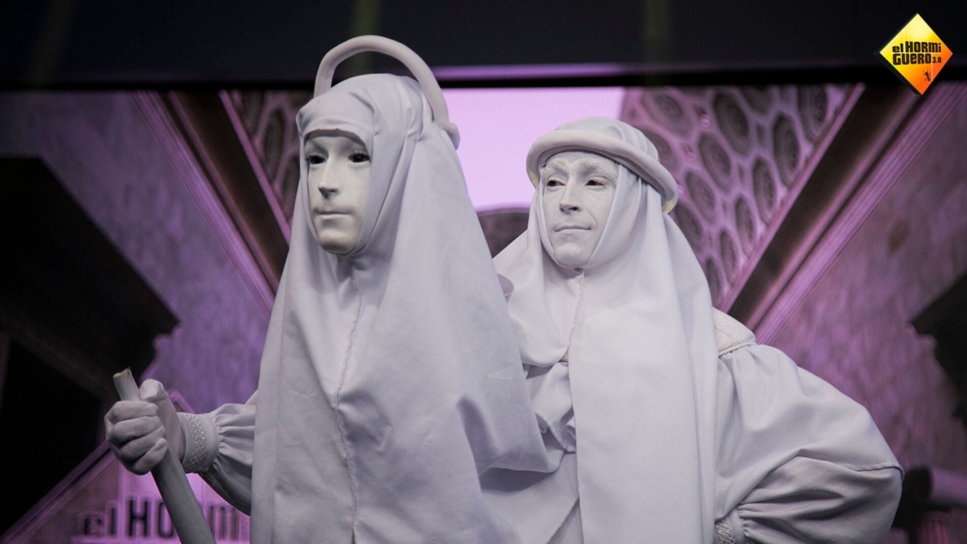 Jerome Murat, del Circo M&aacute;gico, deja al p&uacute;blico de 'El Hormiguero 3.0' sin aliento con su n&uacute;mero de magia