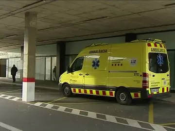 La Policía encuentra a 2 mujeres desnutridas en su domicilio de Lugo donde llevaban varios días encerradas La Policía encuentra a 2 mujeres desnutridas en su domicilio de Lugo donde llevaban varios días encerradas