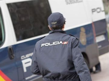 Imagen de un agente de la Policía Nacional