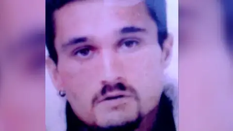 Los sanitarios que atendieron al "Preso Resucitado" le denuncian por humillaciones y amenazas Los sanitarios que atendieron al "Preso Resucitado" le denuncian por humillaciones y amenazas