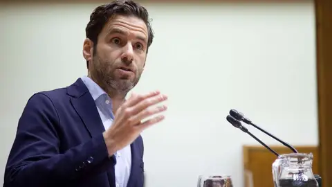 Foto de archivo de Borja Sémper. Borja Semper analiza la ruptura del pacto del gobierno en Irún.