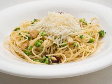 Espaguetis con brócoli