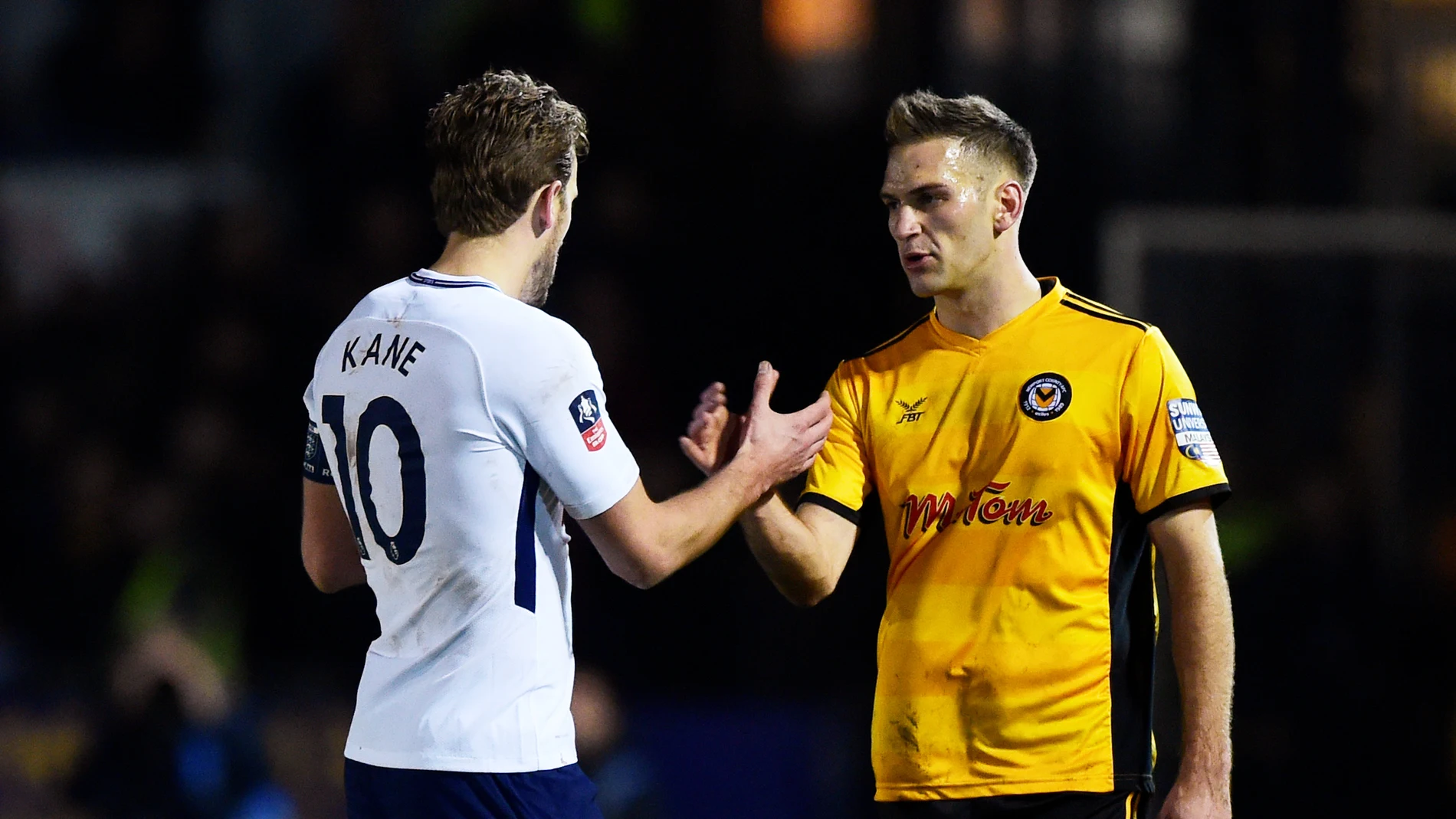 Tottenham y Newport firman tablas Tottenham y Newport firman tablas