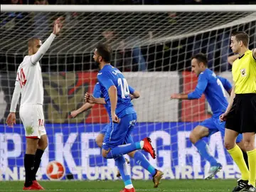 El Getafe celebrando el gol ante el Sevilla El Getafe celebrando el gol ante el Sevilla