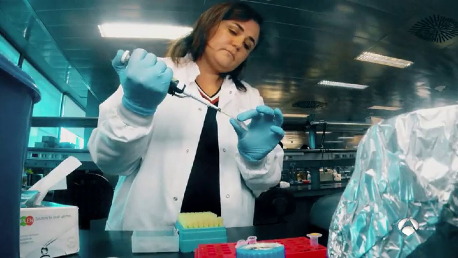 Lentillas para diabéticos y test de la miocarditis, los proyectos científicos apadrinados por las becas Leonardo