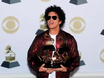 Bruno Mars en los Premios Grammy Bruno Mars en los Premios Grammy