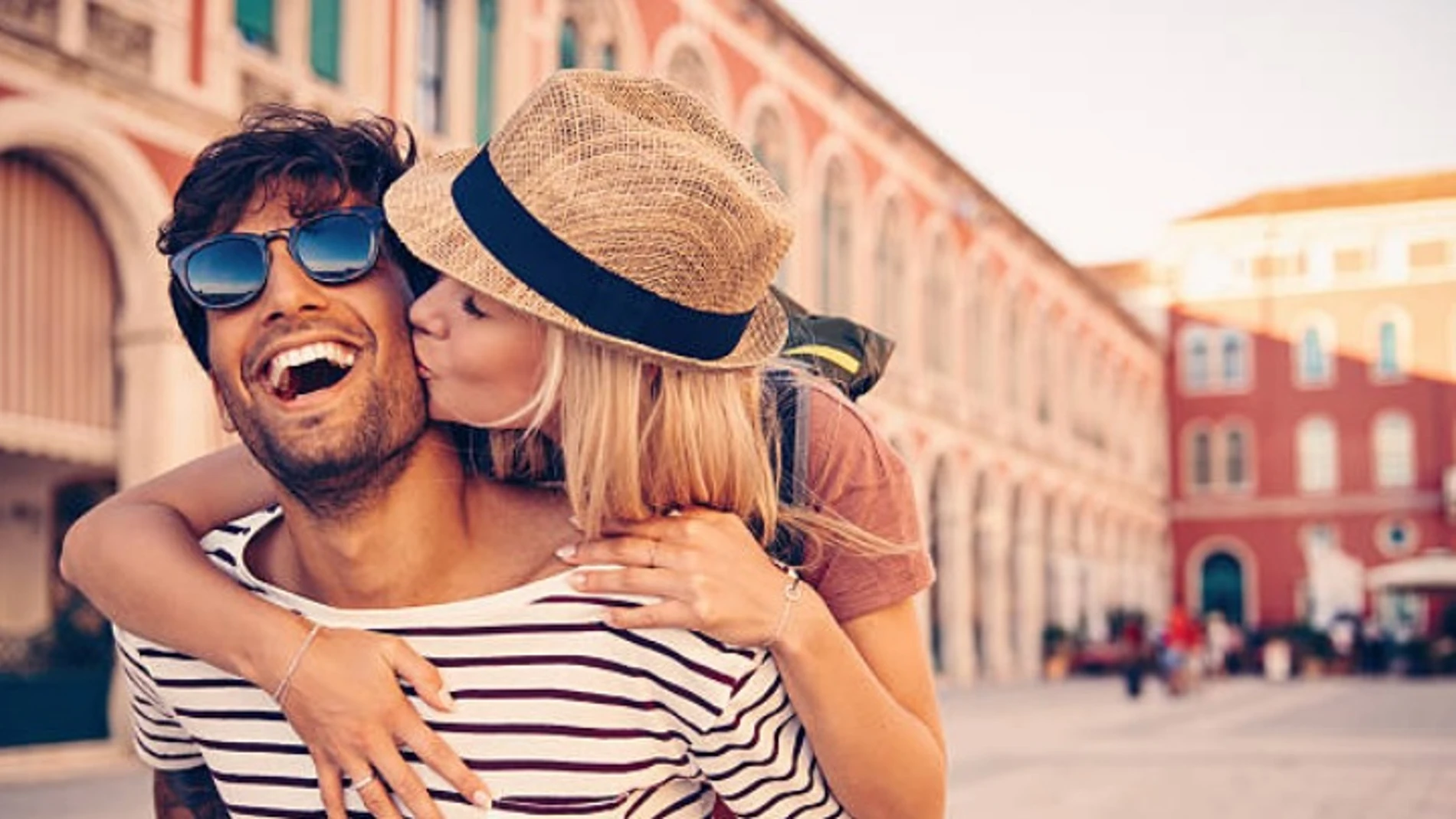 EasyJet sortea viajes a Berlín para que algunos solteros viajen juntos en San Valentín EasyJet sortea viajes a Berlín para que algunos solteros viajen juntos en San Valentín