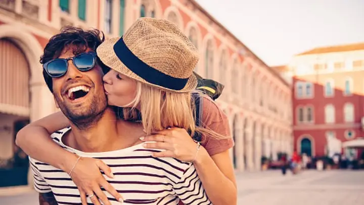 EasyJet sortea viajes a Berlín para que algunos solteros viajen juntos en San Valentín SORTEO PARA SOLTEROS