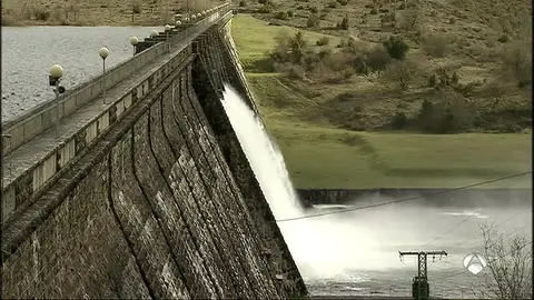 Los embalses registran un tímido avance esta semana, hasta el 42,1% de su capacidad, pese a las abundantes lluvia Los embalses registran un tímido avance esta semana, hasta el 42,1% de su capacidad, pese a las abundantes lluvia