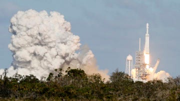 Despegue del cohete Falcon Heavy