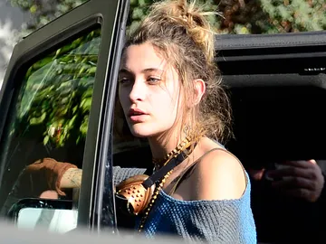 Paris Jackson no se ha peinado desde hace días Paris Jackson no se ha peinado desde hace días