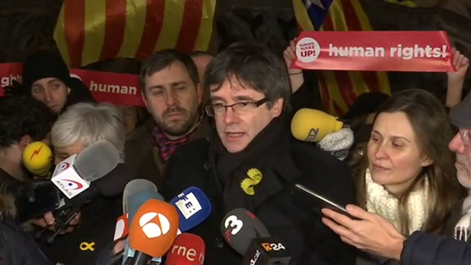 Puigdemont, cada vez más cerca de apartarse del camino a la investidura a cambio de un acto simbólico en Bruselas