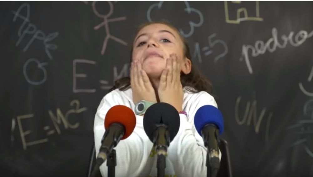 Una de las niñas participantes en el vídeo #NoSeasEstrella