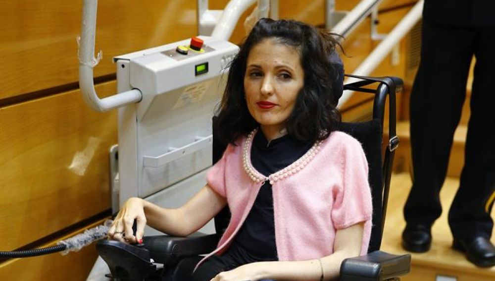 La senadora de Unidos Podemos, Virginia Felipe