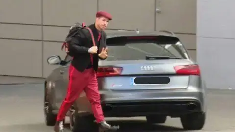 Sergio Ramos y su curioso 'look' Sergio Ramos y su curioso 'look'