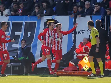 Griezmann celebra el 0-1 ante el Málaga Griezmann celebra el 0-1 ante el Málaga