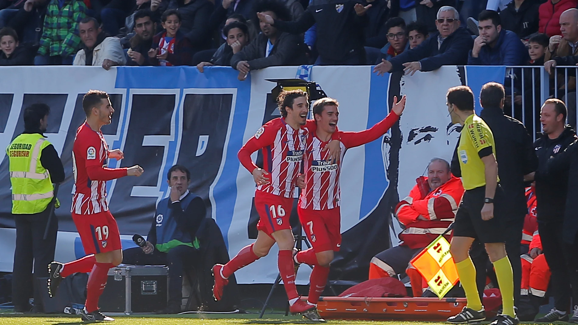 Griezmann celebra el 0-1 ante el Málaga Griezmann celebra el 0-1 ante el Málaga