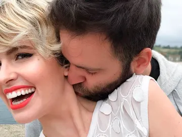 Adriana Abenia y su marido Sergio Abad Adriana Abenia y su marido Sergio Abad