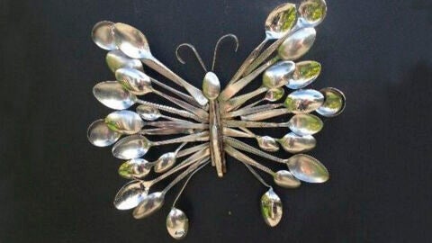 Mariposa con cucharillas