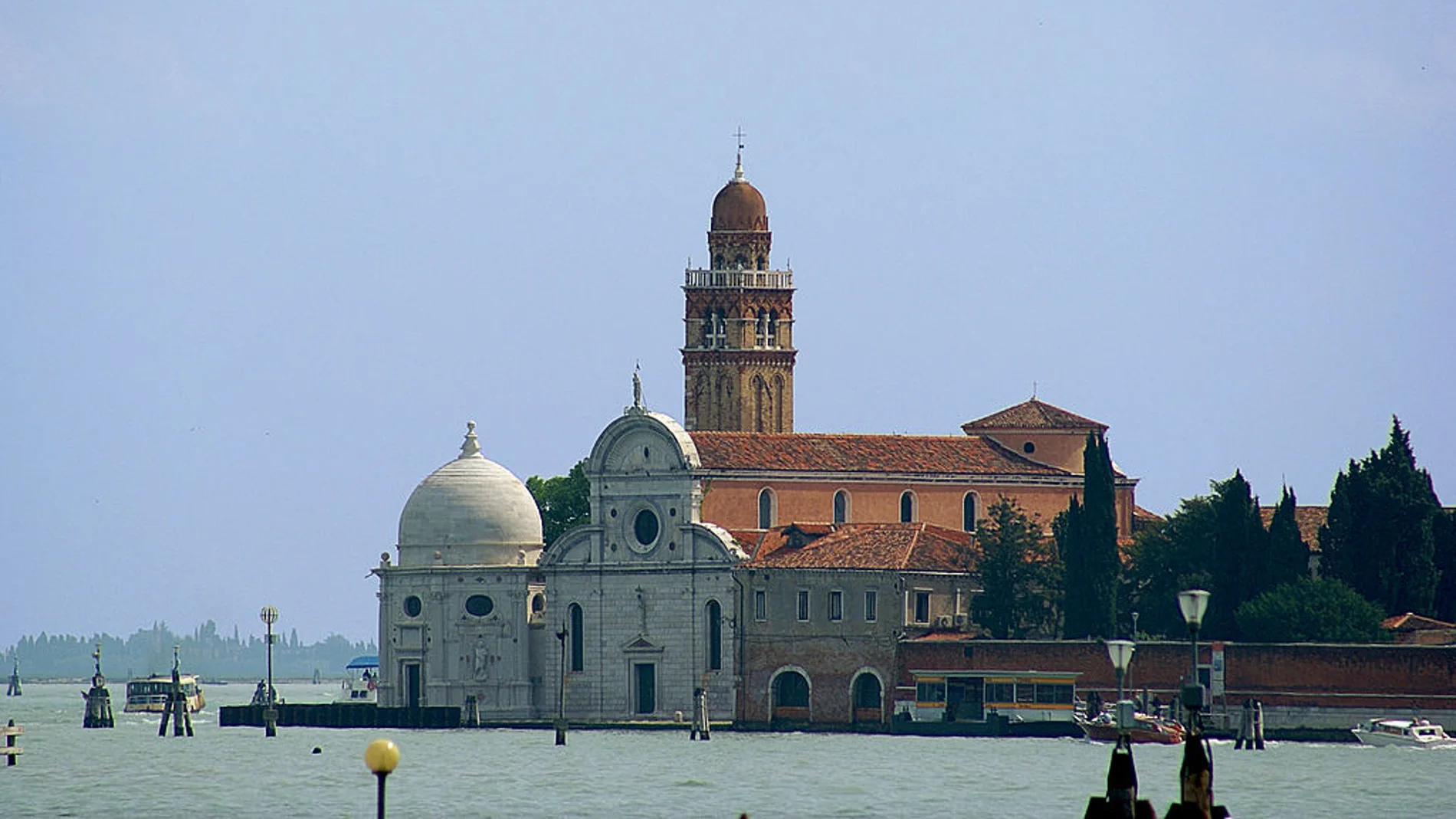 Iglesia de San Michele in Isola, en Venecia Iglesia de San Michele in Isola, en Venecia