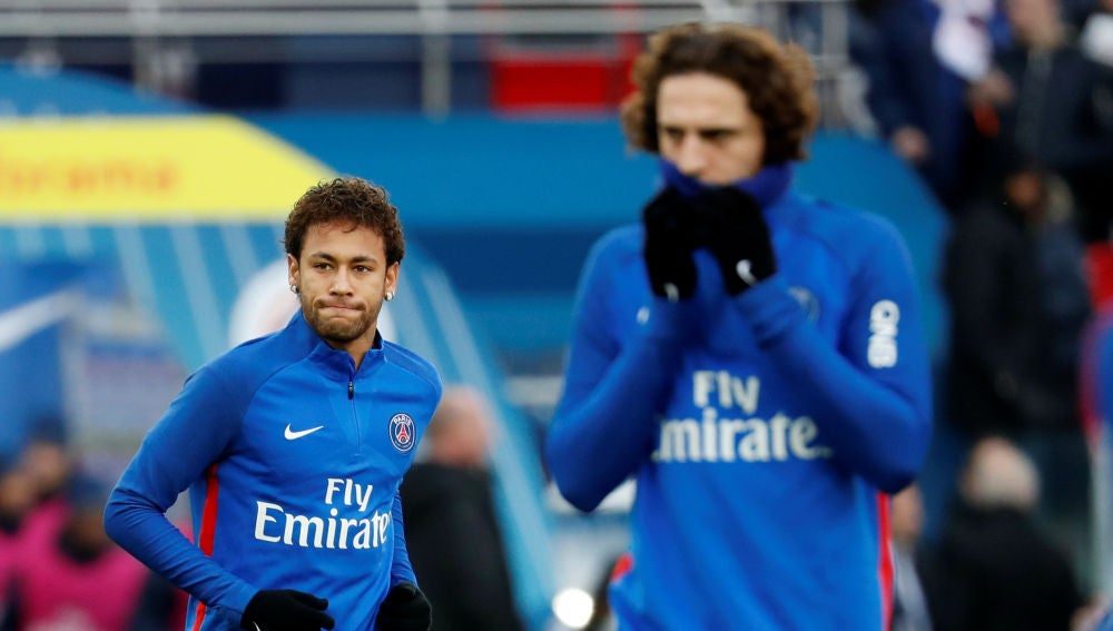 Rabiot, detrás de Neymar