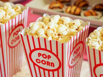 Las palomitas del cine están muy buenas, pero nuestro bocata de chorizo también. Las palomitas del cine están muy buenas, pero nuestro bocata de chorizo también.