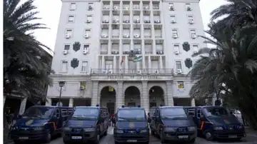 Edificio de la Audiencia de Sevilla Edificio de la Audiencia de Sevilla