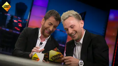 Ivan Rakitic conquista al público de 'El Hormiguero 3.0' con 'Mi Princesa' de David Bisbal Ivan Rakitic conquista al público de 'El Hormiguero 3.0' con 'Mi Princesa' de David Bisbal