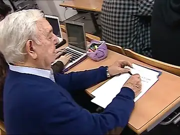 Un estudiante de Geografía e Historia De 80 años se va de Erasmus Un estudiante de Geografía e Historia De 80 años se va de Erasmus