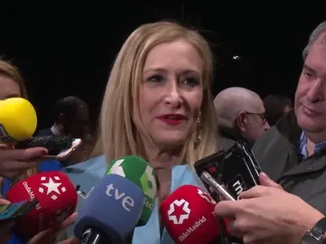 Cristina Cifuentes se responsabiliza solo de su etapa Cristina Cifuentes se responsabiliza solo de su etapa
