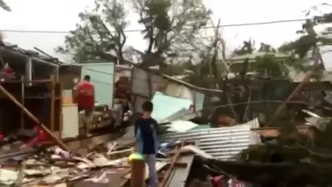 Un muerto y decenas de heridos al paso del ciclón Gita en Tonga Un muerto y decenas de heridos al paso del ciclón Gita en Tonga