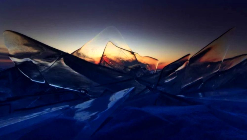 Un fotógrafo ruso aprovecha las bajas temperaturas para sacar la faceta más artística del hielo