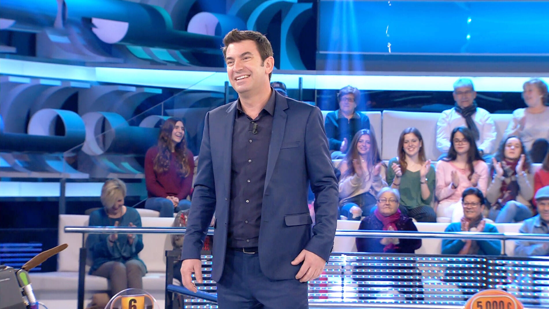 La palabra que trae por el camino de la amargura a Arturo Valls