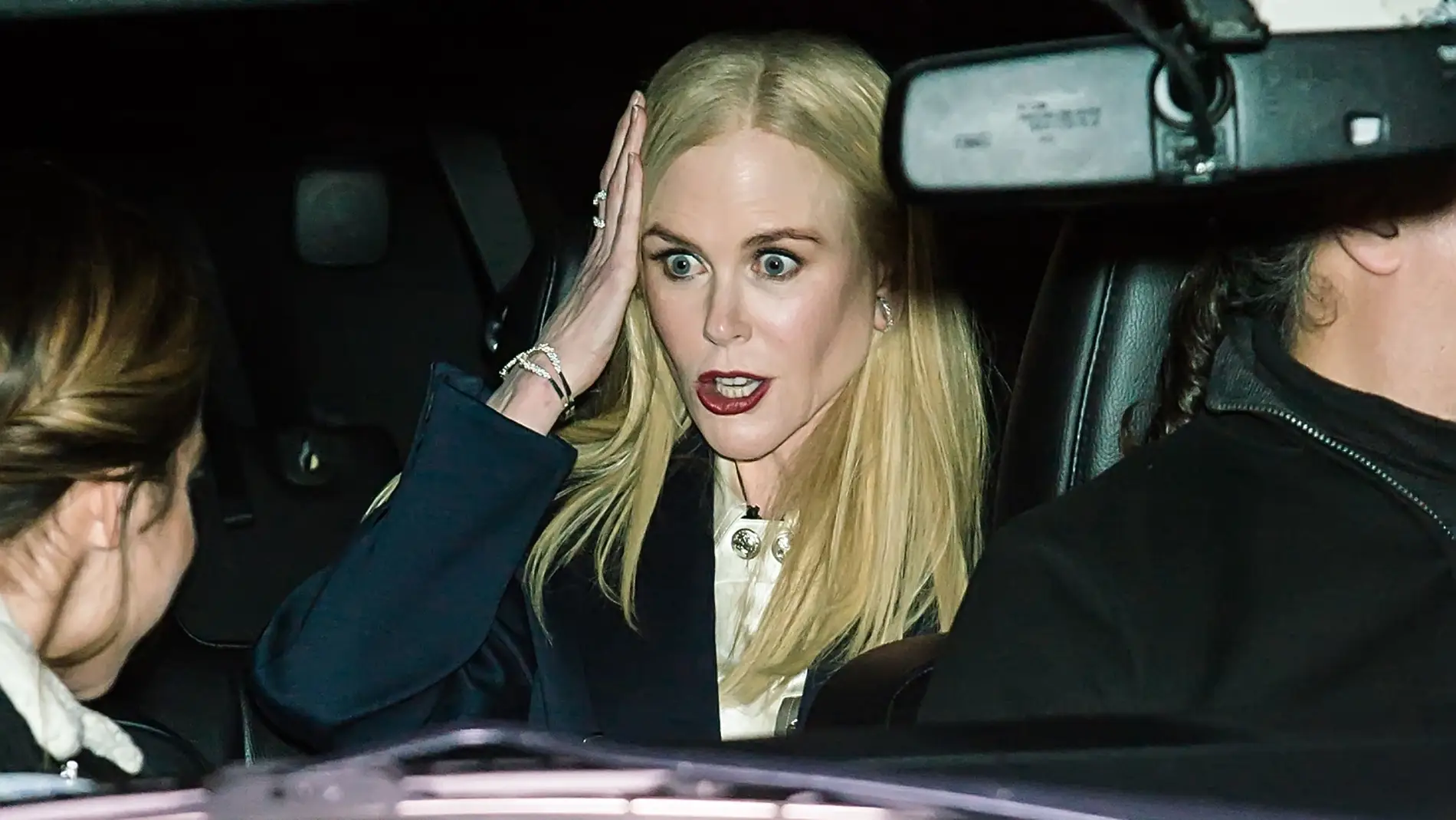 ¿Qué le estarán contando a Nicole Kidman?