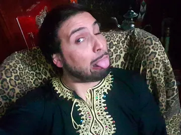 "¡Cheyla a ver cuando te entra el fuego que eres la prima de Frozen!", por Jesús Carrillo "¡Cheyla a ver cuando te entra el fuego que eres la prima de Frozen!", por Jesús Carrillo