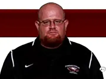 Aaron Feis, el entrenador que salvó con su vida las de sus alumnos Aaron Feis, el entrenador que salvó con su vida las de sus alumnos