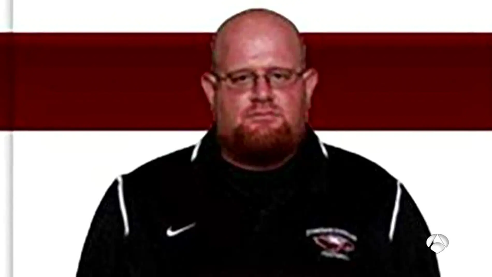 Aaron Feis, el entrenador que salvó con su vida las de sus alumnos Aaron Feis, el entrenador que salvó con su vida las de sus alumnos