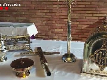 Dos detenidos por estafar a un cura al que trataron de cobrarle 18.000 euros por la restauración de unos objetos religiosos