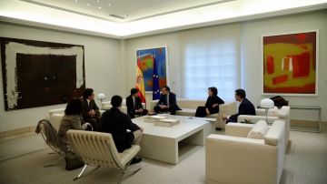 Rajoy en su reunión con Sociedad Civil Catalana