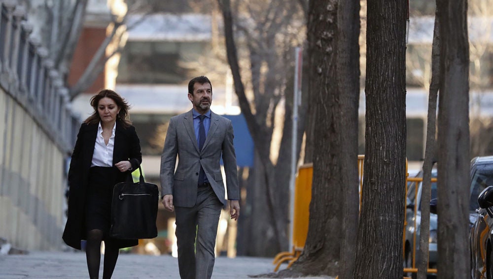 Ferrán López a su llegada al Supremo