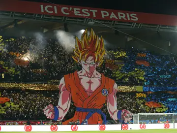 Goku, en la grada del PSG Goku, en la grada del PSG