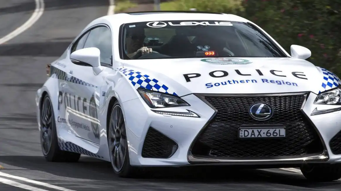 lexus_rc_f_australia_policia_2016-00.jpg lexus_rc_f_australia_policia_2016-00
