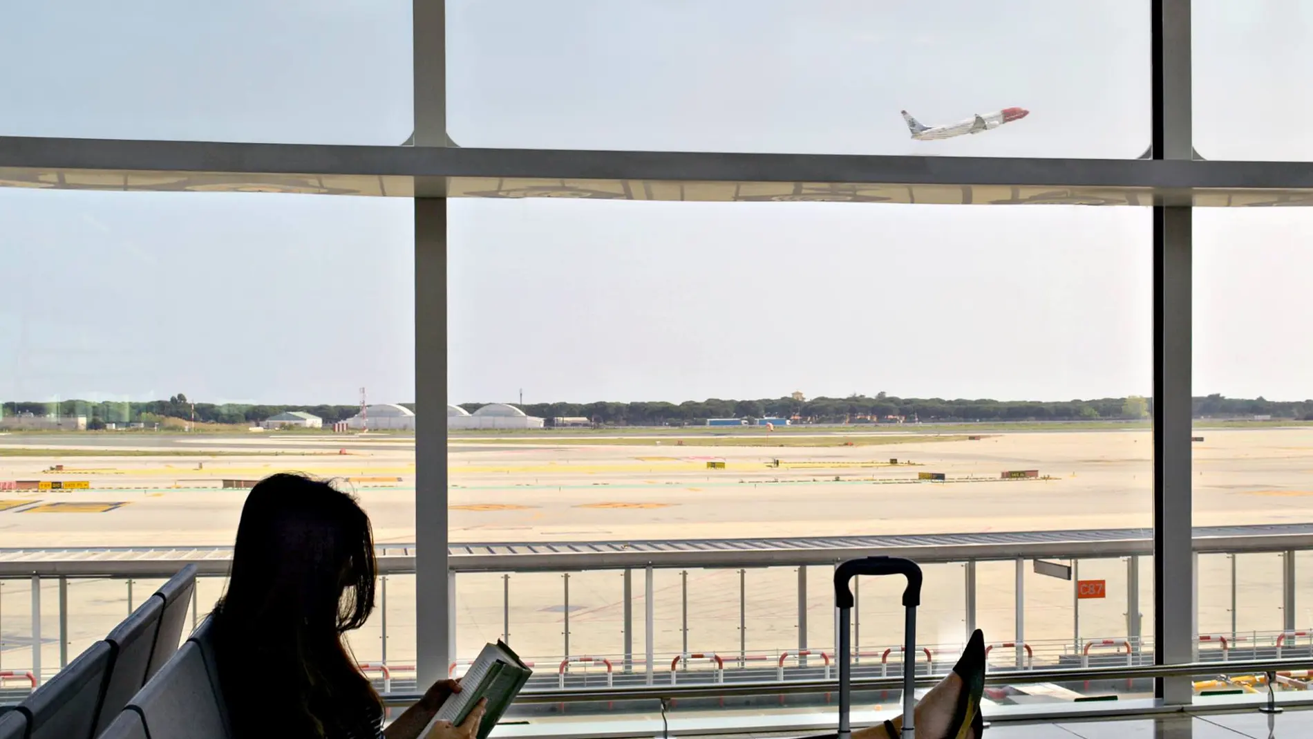 Aeropuerto de Madrid-Barajas Adolfo Suárez Aeropuerto de Madrid-Barajas Adolfo Suárez