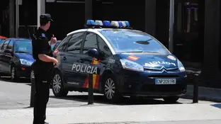 Coche de la Policía Nacional Coche de la Policía Nacional