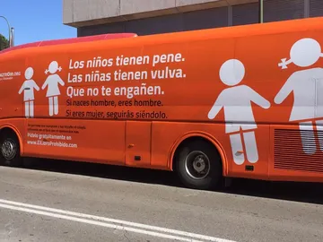 Autobús de Hazte Oír Autobús de Hazte Oír