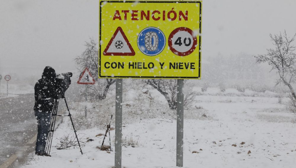 La borrasca 'Emma' llega cargada de nieve, lluvia y frío