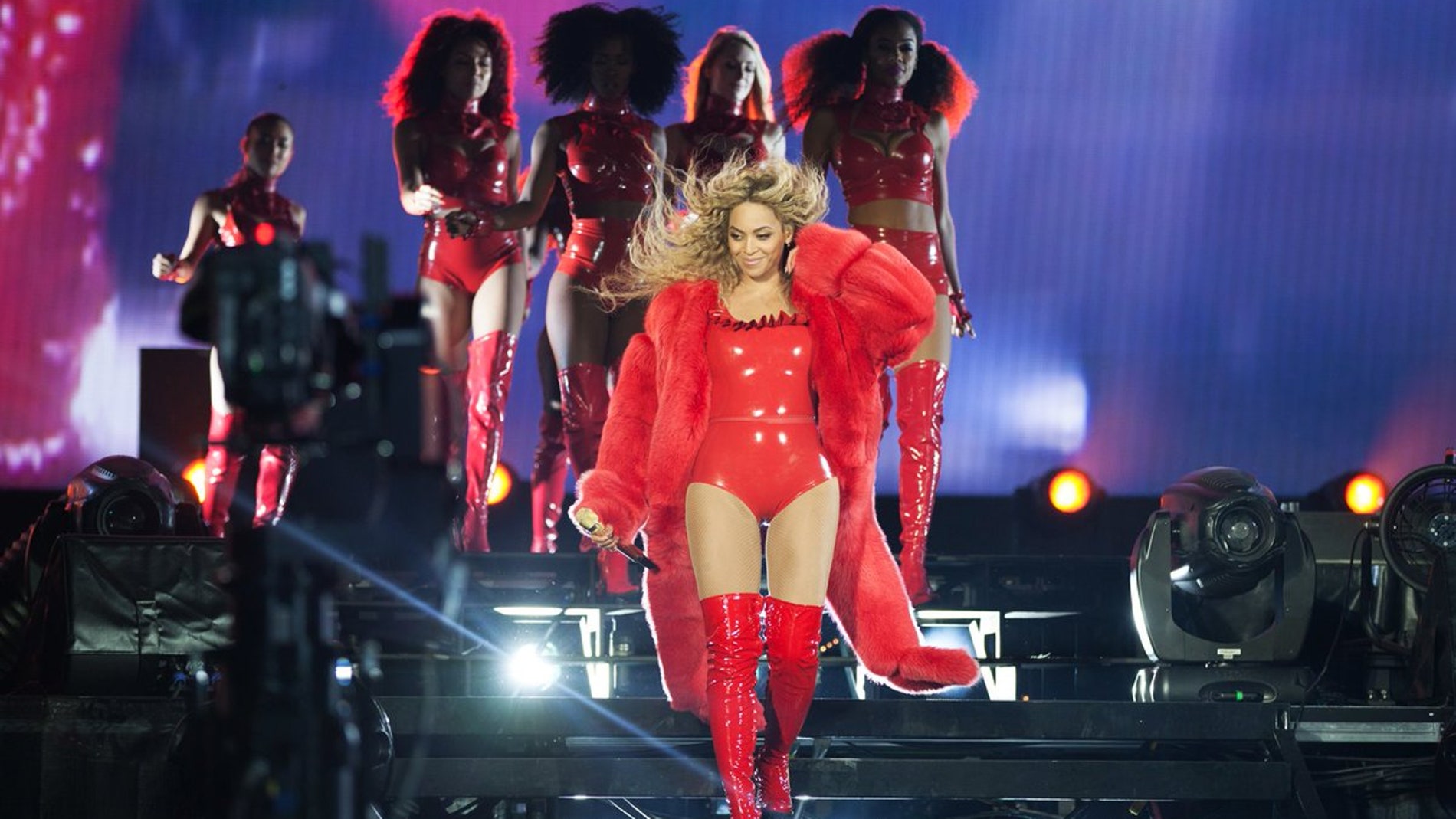 beyonceok.jpg