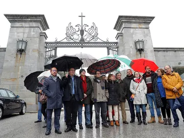 Representantes del PSOE en el Valle de los Caídos Representantes del PSOE en el Valle de los Caídos