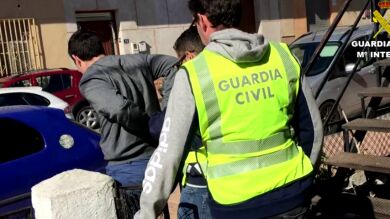 Detenido un estafador que se hacía pasar por un alto ejecutivo
